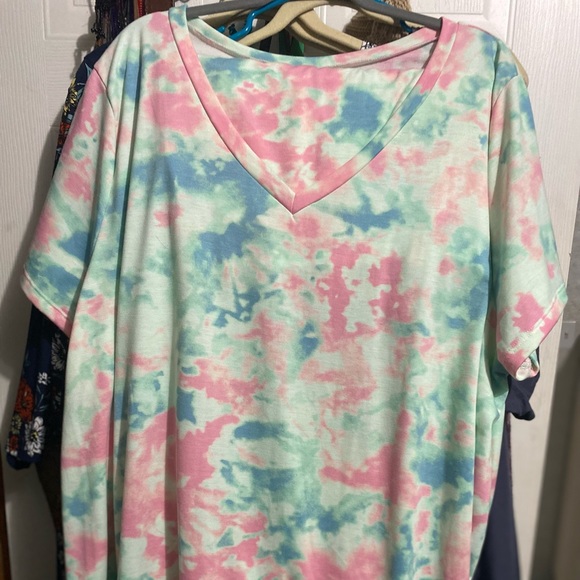 5X Tye-Dye Short Set from Glitzy Girls - Picture 1 of 3